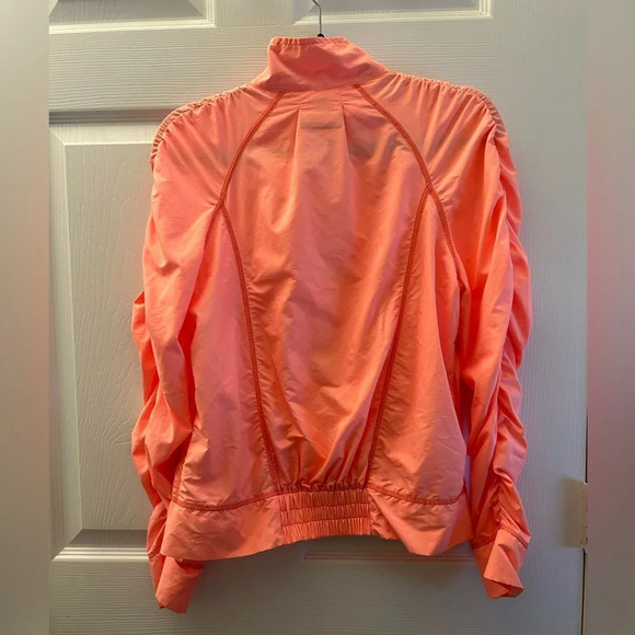 ! Lija lightweight Golf & Tennis Jacket size small - Picture 2 of 6